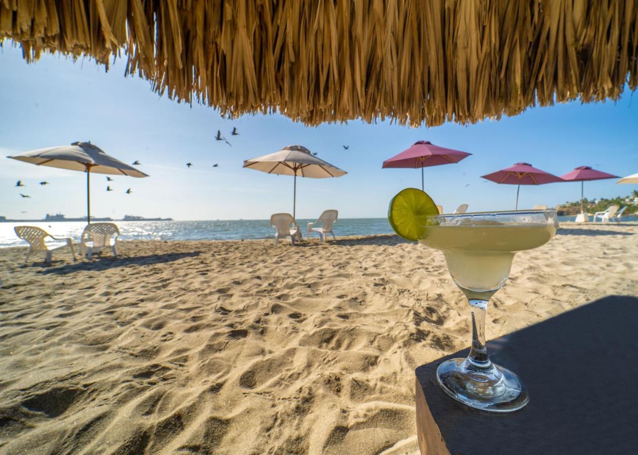Santorini Casablanca Resort Papares 외부 사진